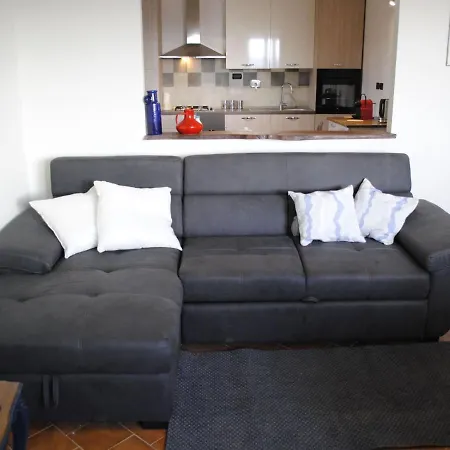 In Casale With Panoramic Vineyard Views 度假居