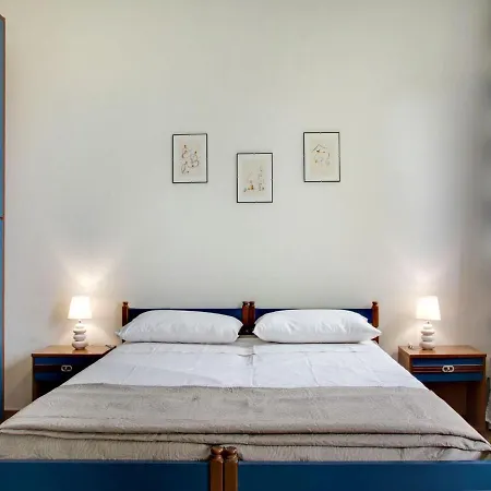 Сasa de vacaciones In Casale With Panoramic Vineyard Views Moncucco Torinese