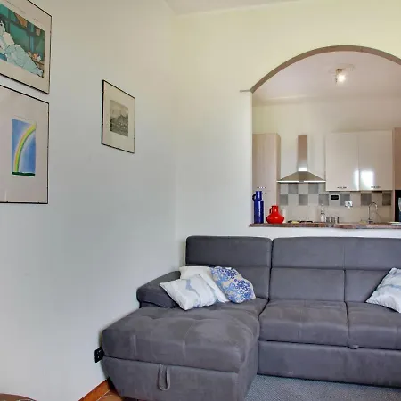 In Casale With Panoramic Vineyard Views 度假居