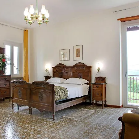 Nyaraló In Casale With Panoramic Vineyard Views Moncucco Torinese