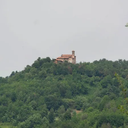 In Casale With Panoramic Vineyard Views Сasa de vacaciones